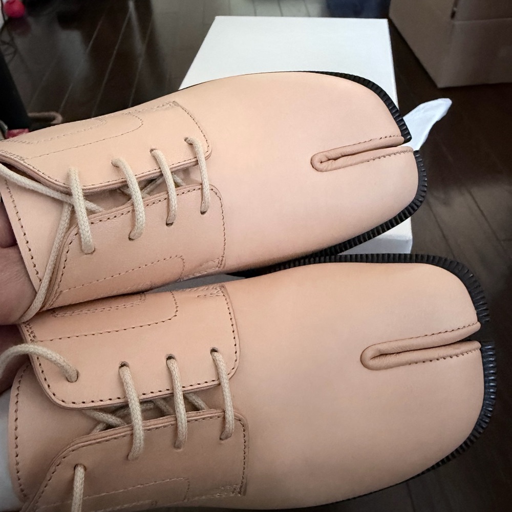 BNIB Margiela tabi lace up 36 - Picture 5 of 6